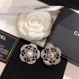 CHANEL EARRINGS A1011