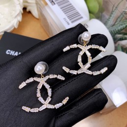 CHANEL EARRINGS A1023