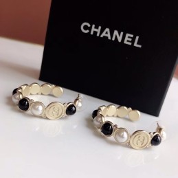 CHANEL EARRINGS A1028