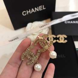 CHANEL EARRINGS A1037