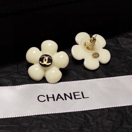 CHANEL EARRINGS A1061