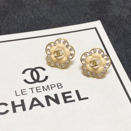 CHANEL EARRINGS A1084