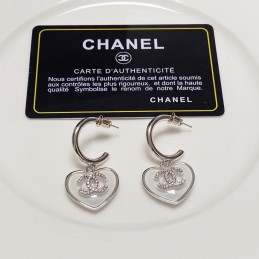 CHANEL EARRINGS A1103