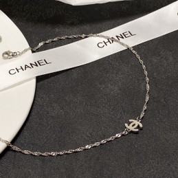 CHANEL NECKLECES A599