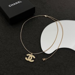 CHANEL NECKLECES A601