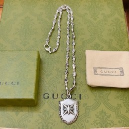 GUCCI NECKLACES A049