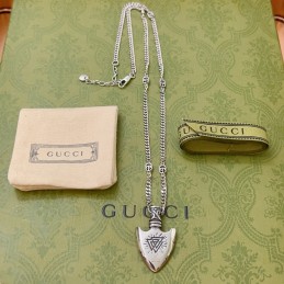 GUCCI NECKLACES A050