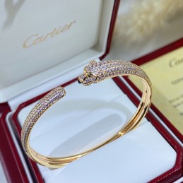 PANTHÈRE DE CARTIER BRACELET