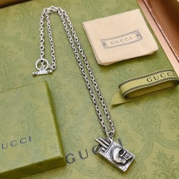 GUCCI NECKLACES A079