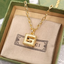 GUCCI NECKLACES16