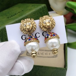 GUCCI EARRINGS A070