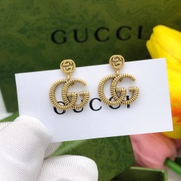 GUCCI EARRINGS A074