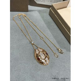 BVLGARI NECKLACES A076