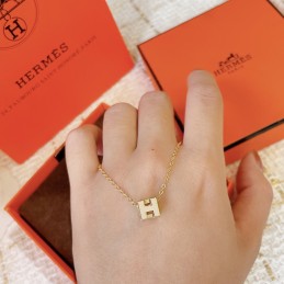 HERMES NECKLACES A030