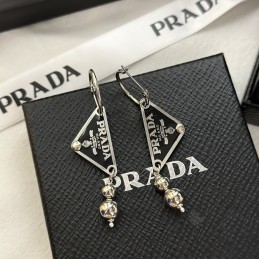 PRADA EARRINGS A002