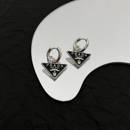 PRADA EARRINGS A007