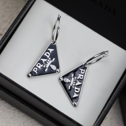 PRADA EARRINGS A048