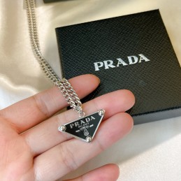 PRADA NECKLACES A017