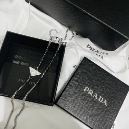 PRADA NECKLACES A022