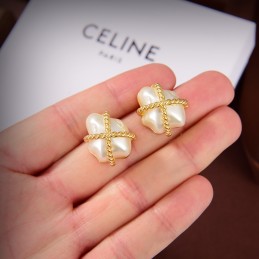 CELINE EARRINGS A572