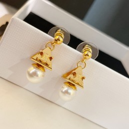 CELINE EARRINGS A584