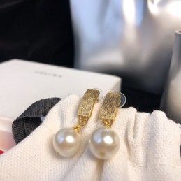 CELINE EARRINGS A642