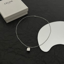 CELINE NECKLACES A028