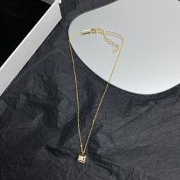 CELINE NECKLACES A112