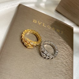 BVLGARI RINGS A019