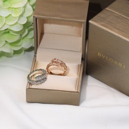 BVLGARI RINGS A021