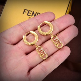 FENDI EARRINGS A007