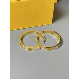 FENDI EARRINGS A070