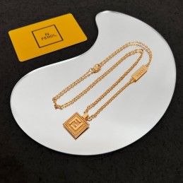 FENDI NECKLACES A017