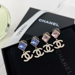 CHANEL EARRINGS A018