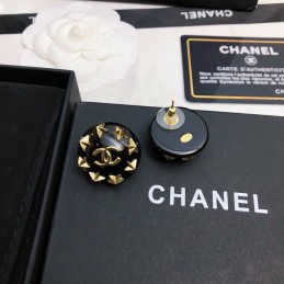 CHANEL EARRINGS A021