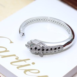 CARTIER BRACELETS A015