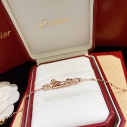 PANTHÈRE DE CARTIER BRACELET