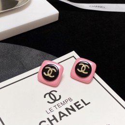 CHANEL EARRINGS A030