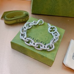 GUCCI BRACELETS A049