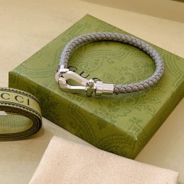 GUCCI BRACELETS A054