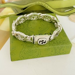 GUCCI BRACELETS A065