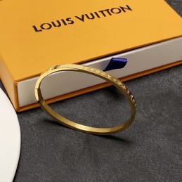 LV BRACELETS A001