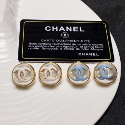 CHANEL EARRINGS A039