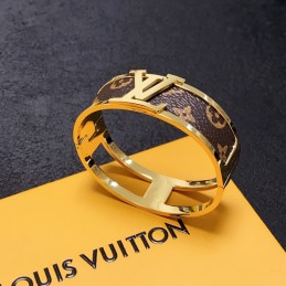 LV BRACELETS A006