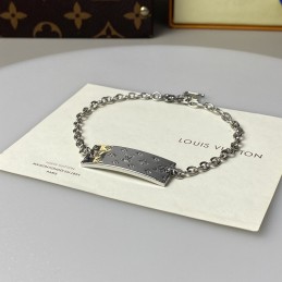 LV BRACELETS A017