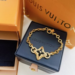 LV BRACELETS A018