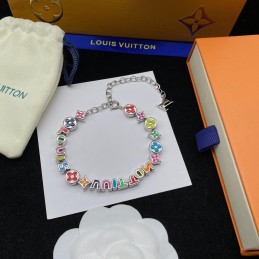 LV BRACELETS A020