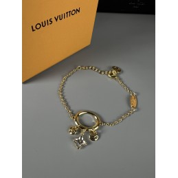 LV BRACELETS A041