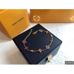 LV BRACELETS A056