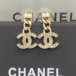 CHANEL EARRINGS A045